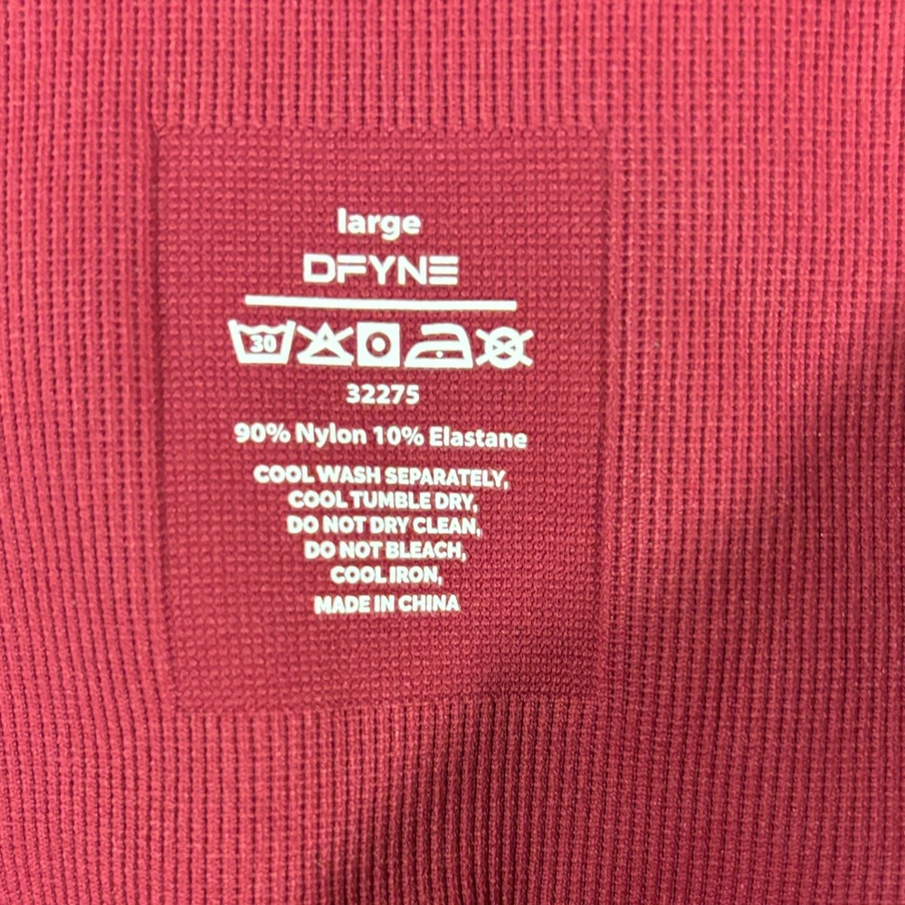 DFYNE Women's Maroon High-Rise Performance Leggings - Picture 3 of 6